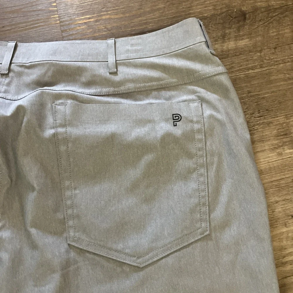 Public Rec Workday Pants Mens 42x28 Grey Straight 5-Pocket Nylon Stretch Chino